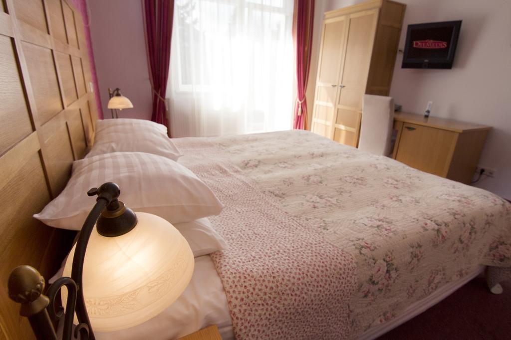 פלאנגה Hotel Vila Diemedis חדר תמונה
