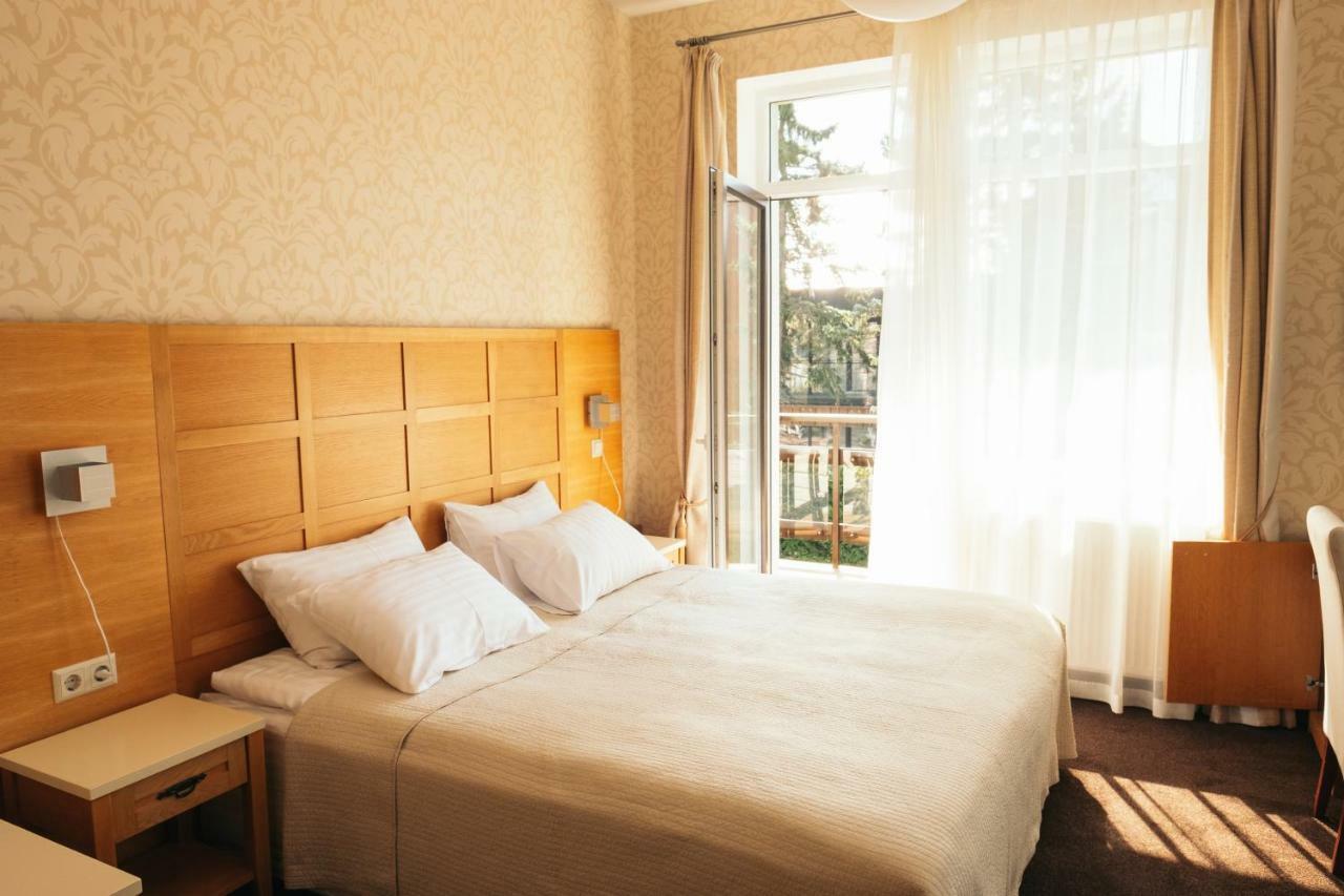 פלאנגה Hotel Vila Diemedis מראה חיצוני תמונה